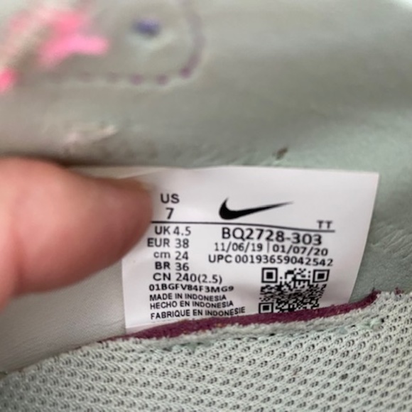Nike React Element 55 sneakers running shoes US 7 Pistachio Frost - like NEW - Picture 7 of 16